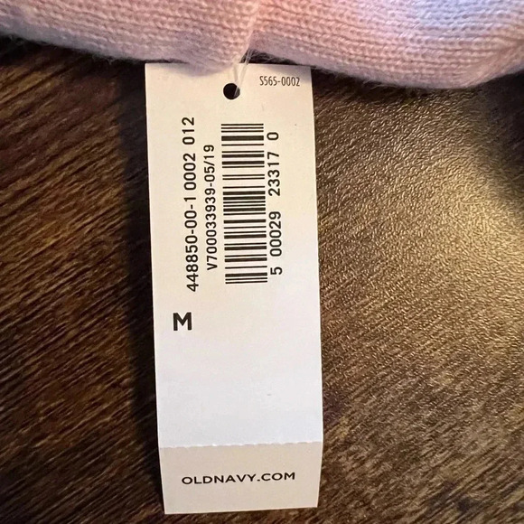 BUNDLE: 2 Old Navy animal stocking hats for kids - Picture 3 of 9